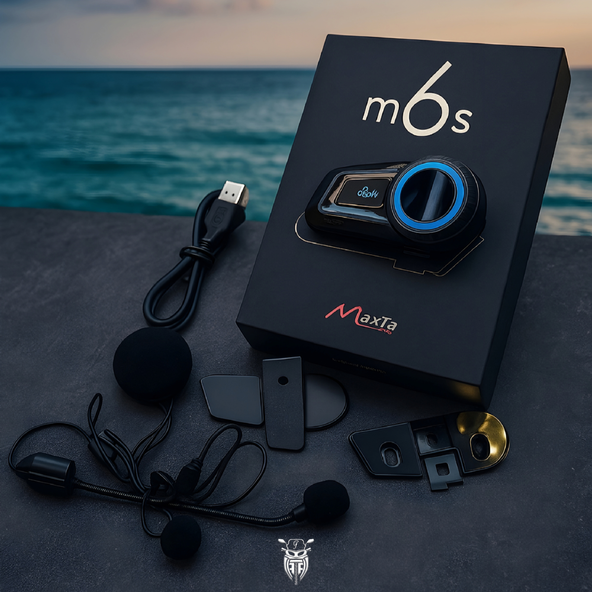 تصویر از بلوتوث کاسکت M6S