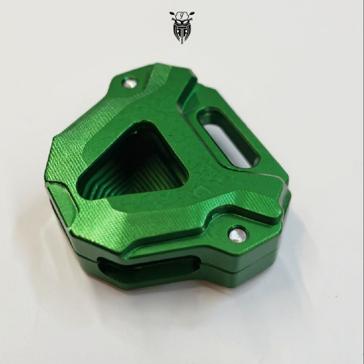 تصویر از کاور کلید ورسیس