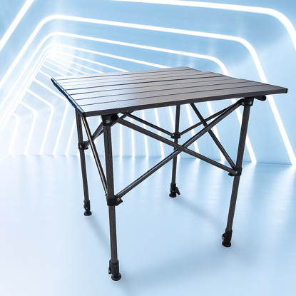 تصویر از میز سفری