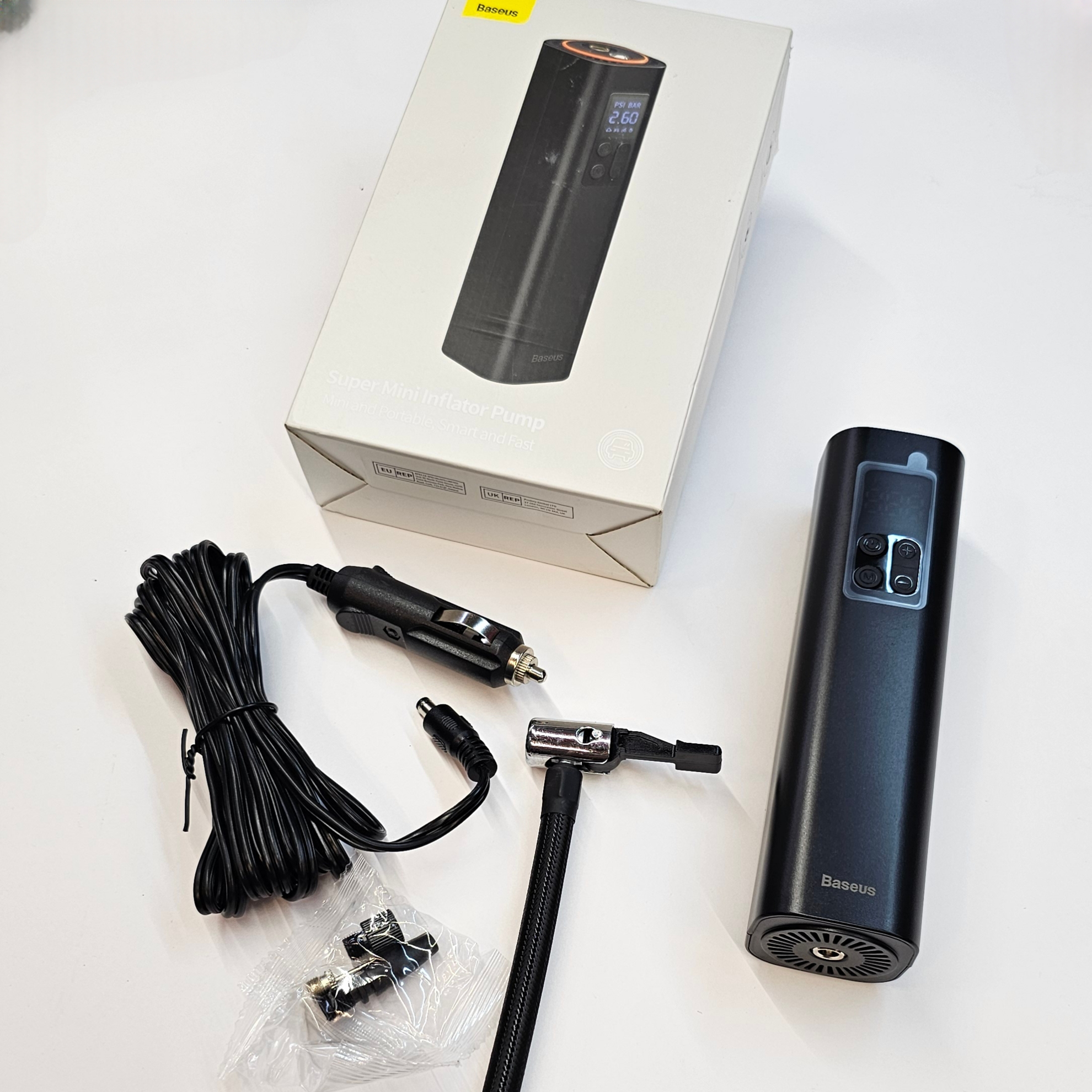 تصویر از پمپ باد باسئوس فندکی