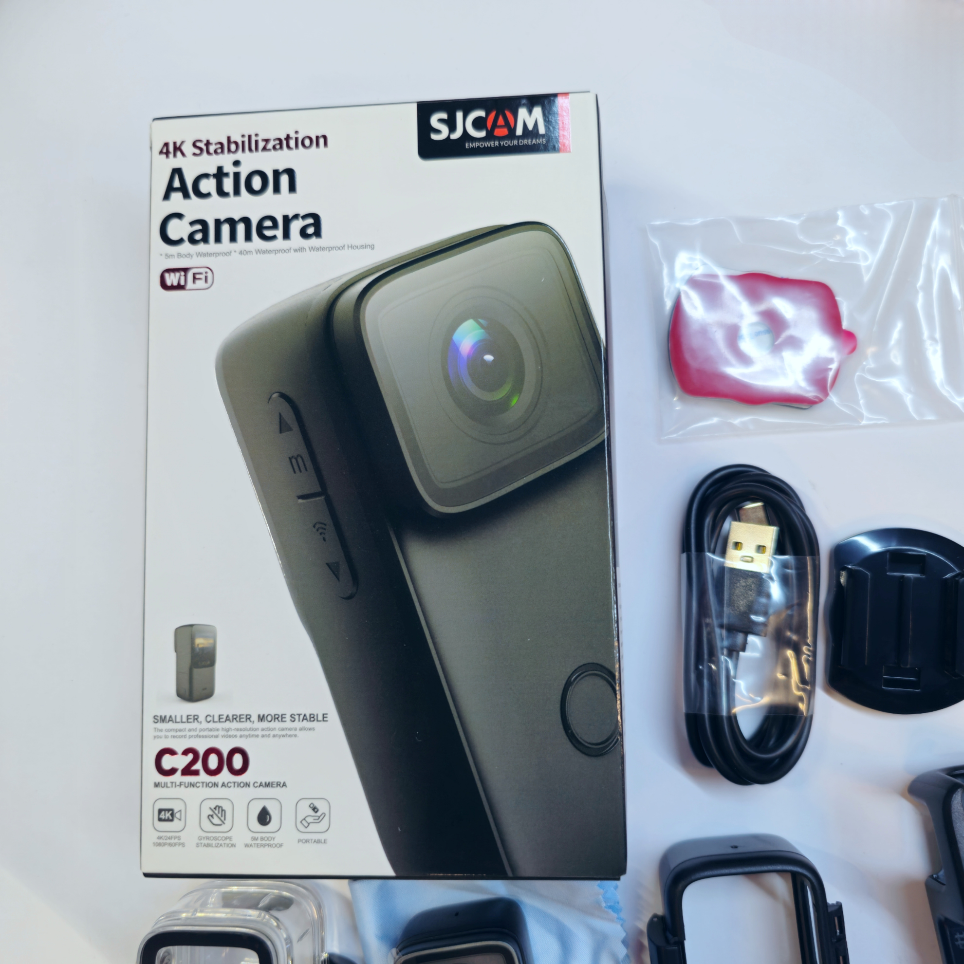 تصویر از دوربین ورزشی SJCAM C200